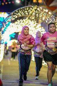 BIB: 18034, 18184
                            <button type="button" onclick="openModal(24740869)" class="btn btn-primary btn-sm float-right btn-popup" data-toggle="modal" data-target=".modal-high-quality">
                        <i class="fas fa-shopping-cart"></i> Add to Cart
                    </button>
                                            <button type="button" onclick="isThisMe(24740869, true)" class="btn btn-success btn-sm float-right btn-popup btn-isme hidden" data-toggle="tooltip" data-placement="bottom" title="นี่คือรูปของคุณใช่ไหม คลิกที่นี่เพื่อเอาเข้าอัลบั้ม">
                        <i class="fas fa-plus"></i> Add to album
                    </button>
                    <button type="button" onclick="isThisMe(24740869, false)" class="btn btn-warning btn-sm float-right btn-popup btn-isnotme hidden">
                        <i class="fas fa-ban"></i> Remove from album
                    </button>